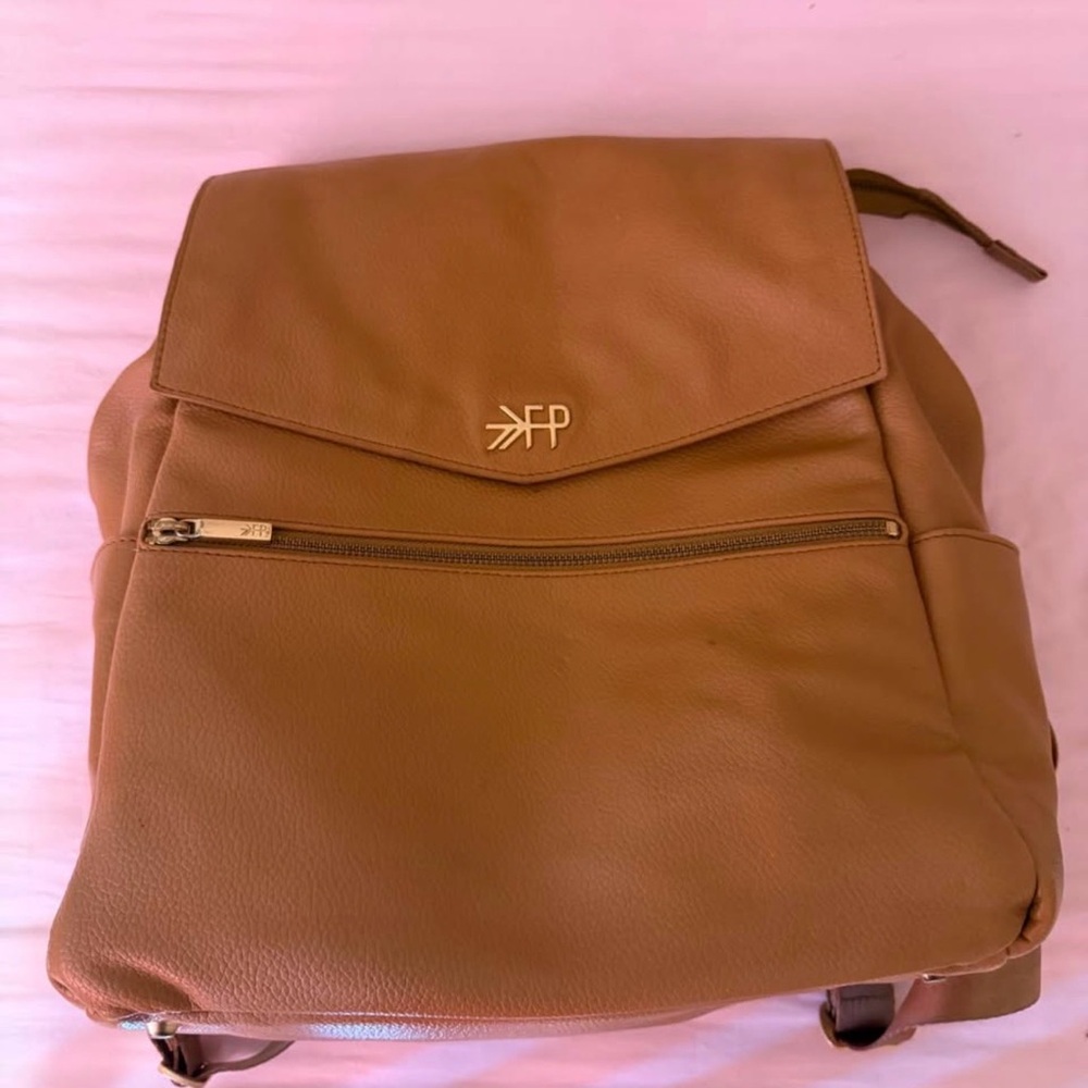🚨FLASH SALE🚨 Freshly Picked Classic Diaper Bag Butterscotch GUC